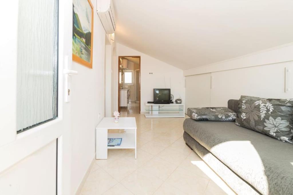 Apartman Maura Vlasici Exterior photo